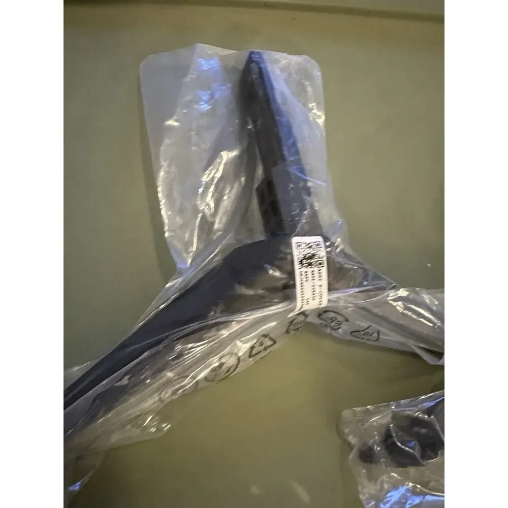 Original Samsung TV Stand | Legs BN96-50863G & BN96-50868K For 65
